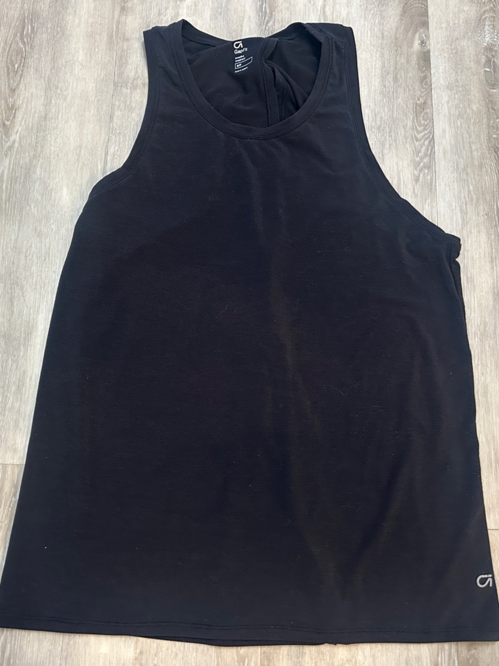 GapFit Women’s Breathe Twist Back Tank Top Black Small
